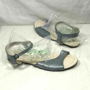 Charles Davis Womens Sandals 10 Green Casual Silver Gunmetal Ankle Strap Texture